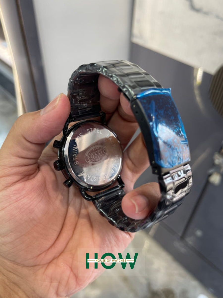 Fossil Black Chronograph Watch – Bold Modern Polished Bracelet Edition - Image 5